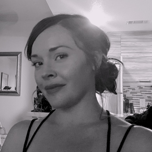 Meet your Posher, Sadie - Picture 1 of 1